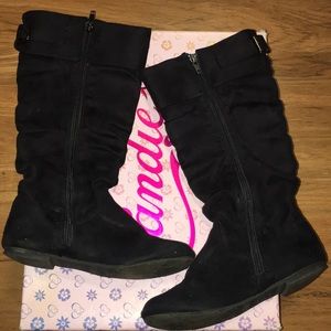 Girls Size 2 Candie’s Zip Up Boots Black Suede